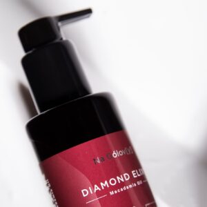 DIAMOND ELIXIR флюїд для волосся з олією макадамії 200 мл