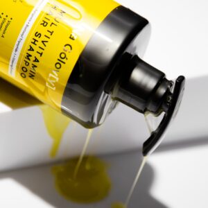 Мультивітамінний тонізувальний шампунь для волосся ТМ «Na Gólov[y]»