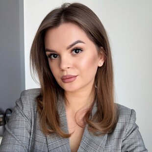 Ляна — майстер-колорист, експерт з підбору догляду Na Golovy